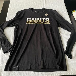 Nike, New Orleans Saints long sleeve t shirt. Size Large. Excellent condition.